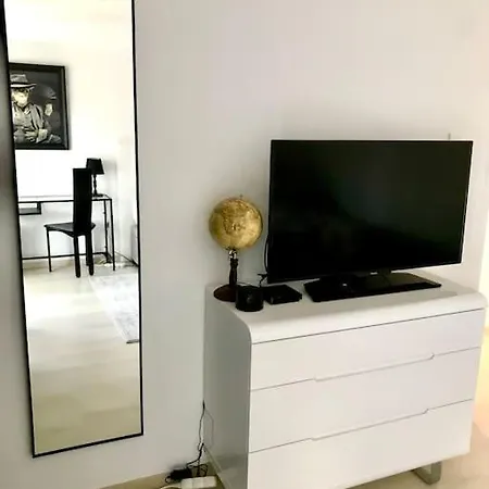 Studio Gabriela Apartman Thionville